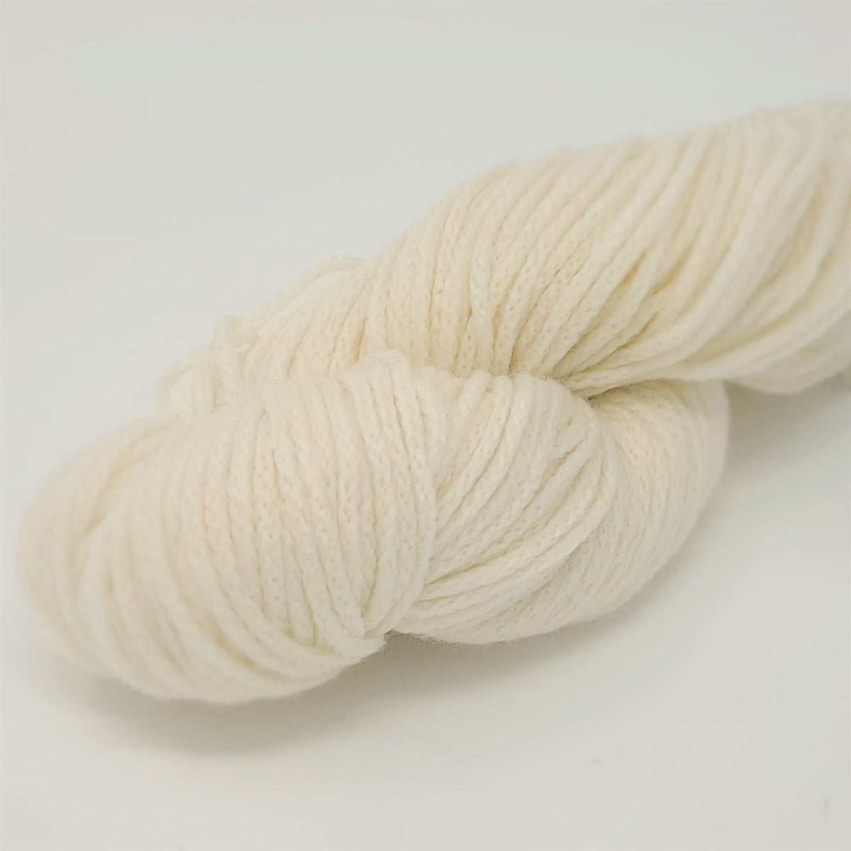 Woolfolk Far